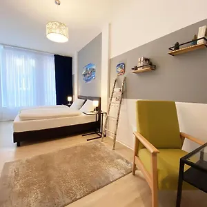 Kangarooms - Schlachte Weserpromenade *** Bremen